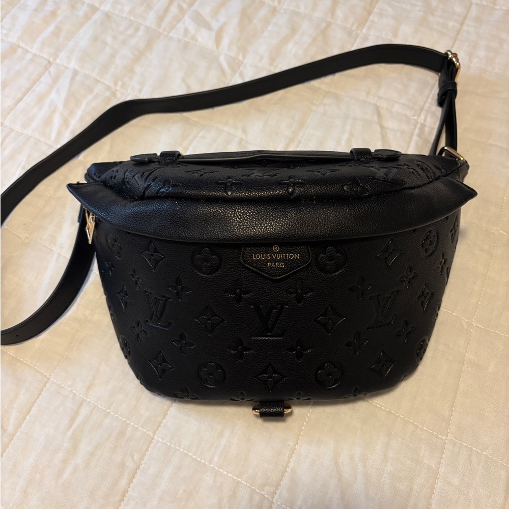 Black faux leather fashion crossbody fanny pack